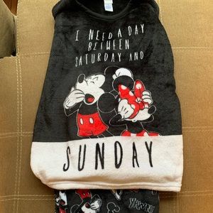 Mickey & Minnie Pjs